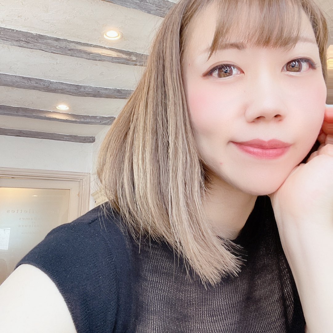 Watch えり💖🧸eri📕's profile and the latest news on 17LIVE - Live