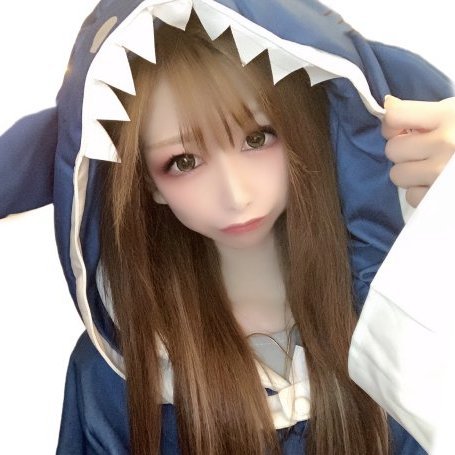ᴋᴏʀɪɴ³+·̩͙のプロファイルと最新情報をチェックしましょう - 17LIVE