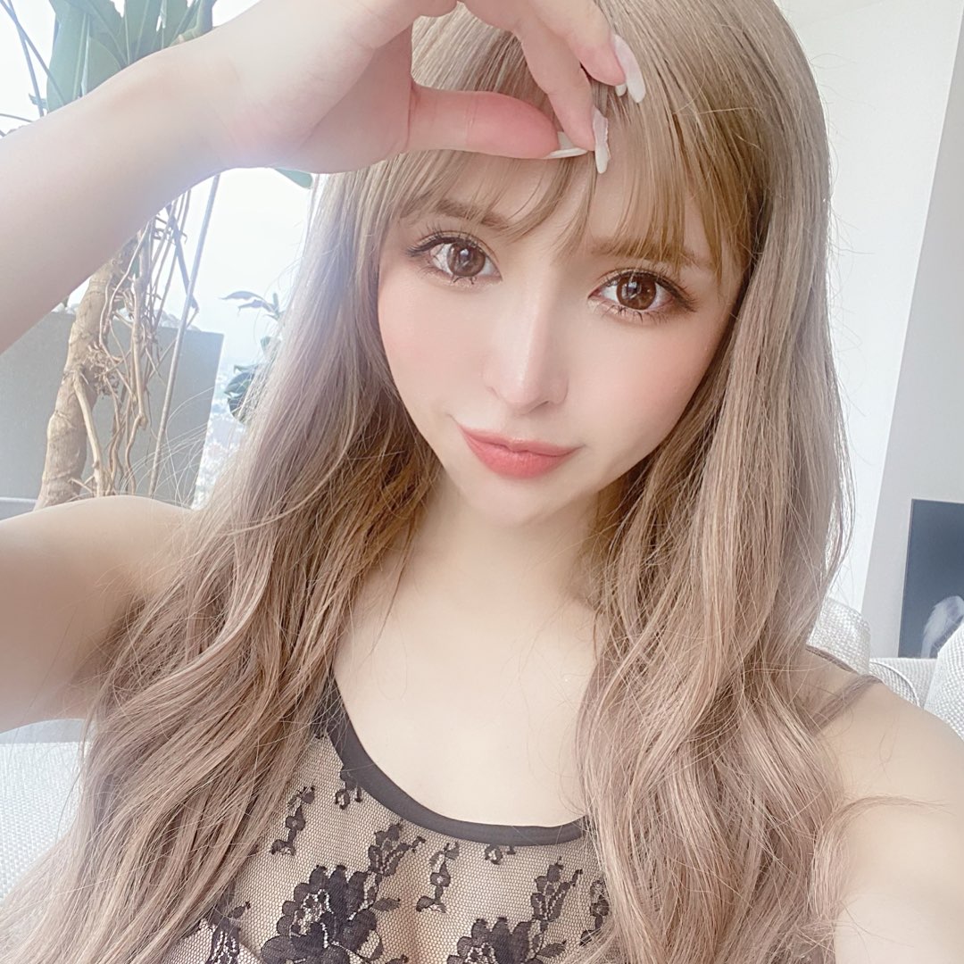 _ゆんころ_のプロファイルと最新情報をチェックしましょう - 17LIVE