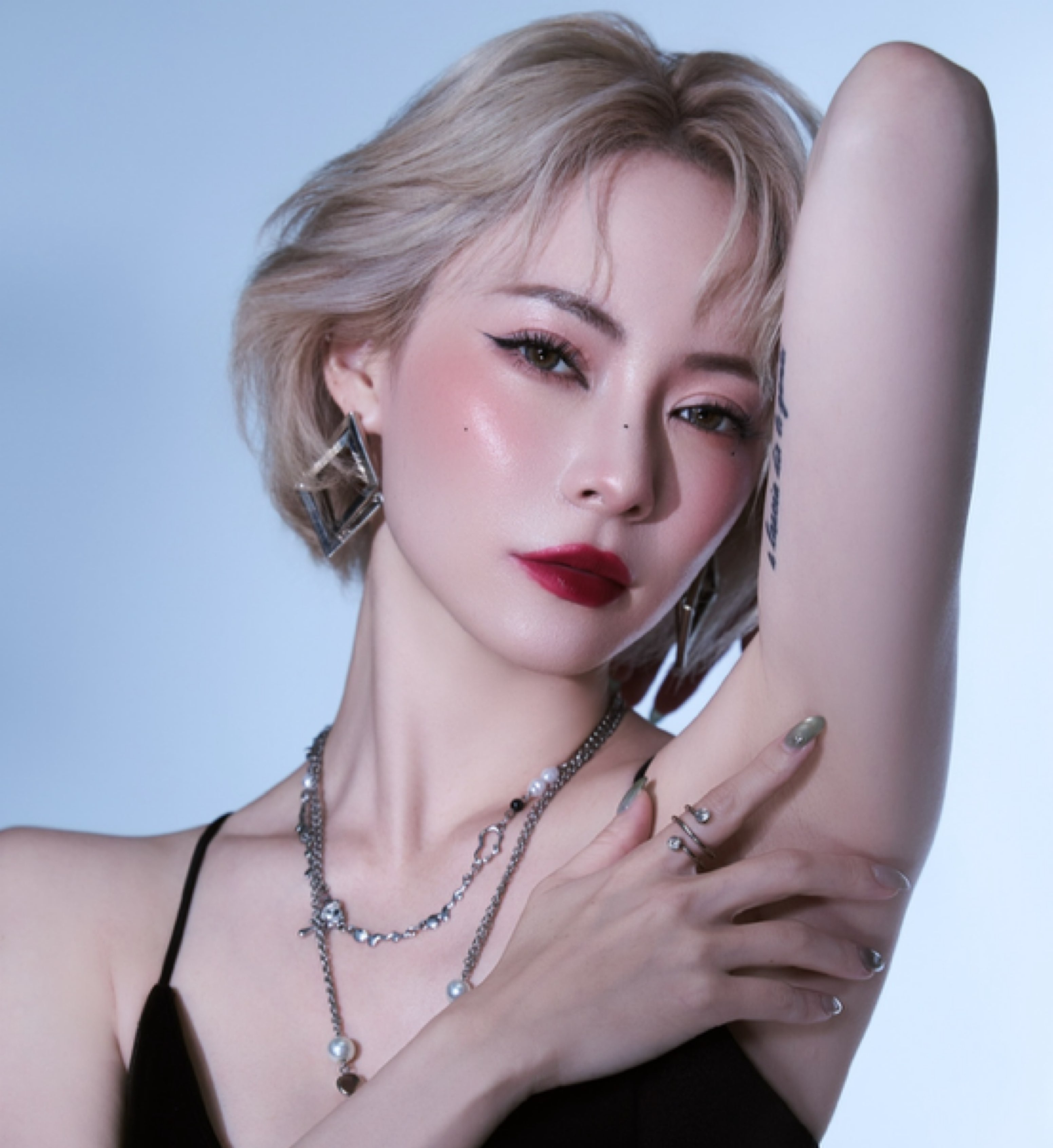mokomoko もこ🍑✨MOKO✨🍑のプロファイルと最新情報をチェックしましょう