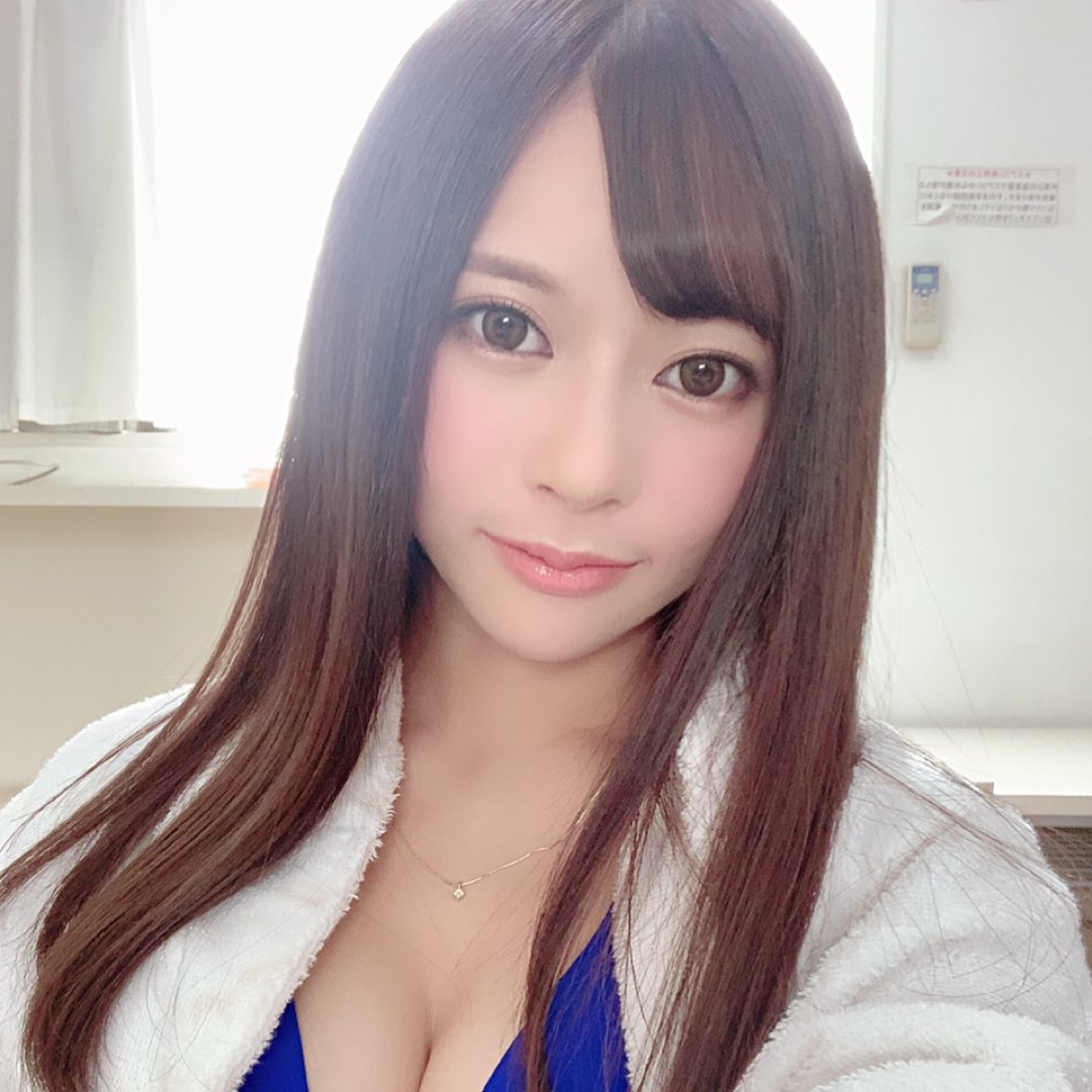 悠月リアナ