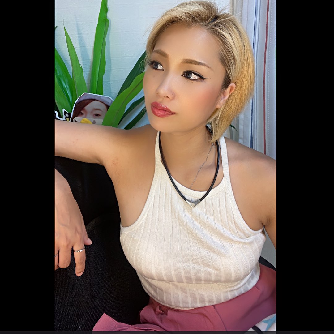 ❤︎ ❤︎ ❤︎ Reeさん ❤︎ ❤︎ ❤︎ Watch Ree💋👑🐶Princess's profile and the latest news on 17LIVE