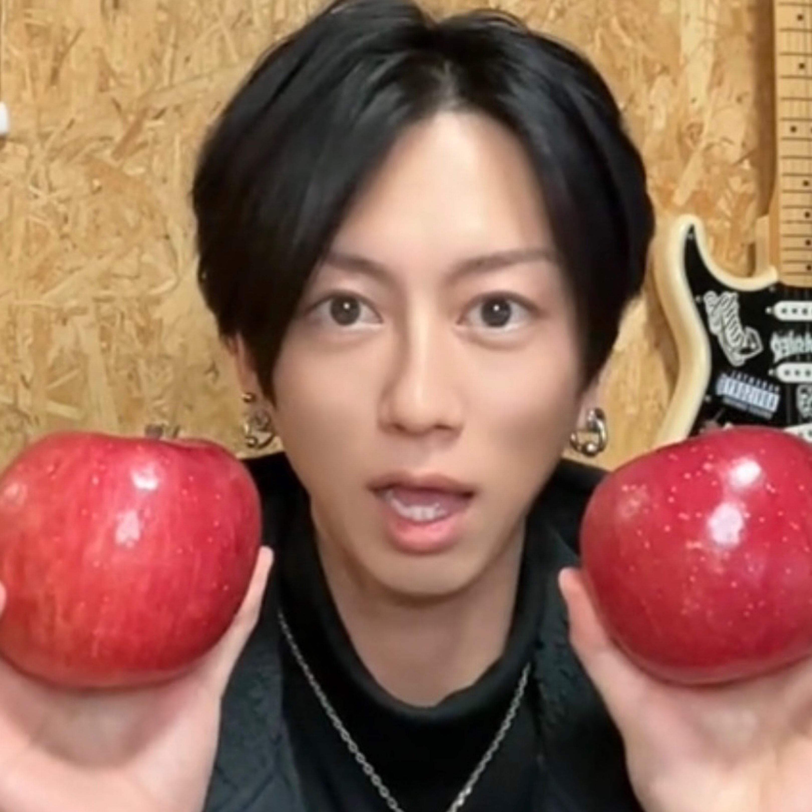 Watch まーくん🍎🧄土やろう's profile and the latest news on 17LIVE