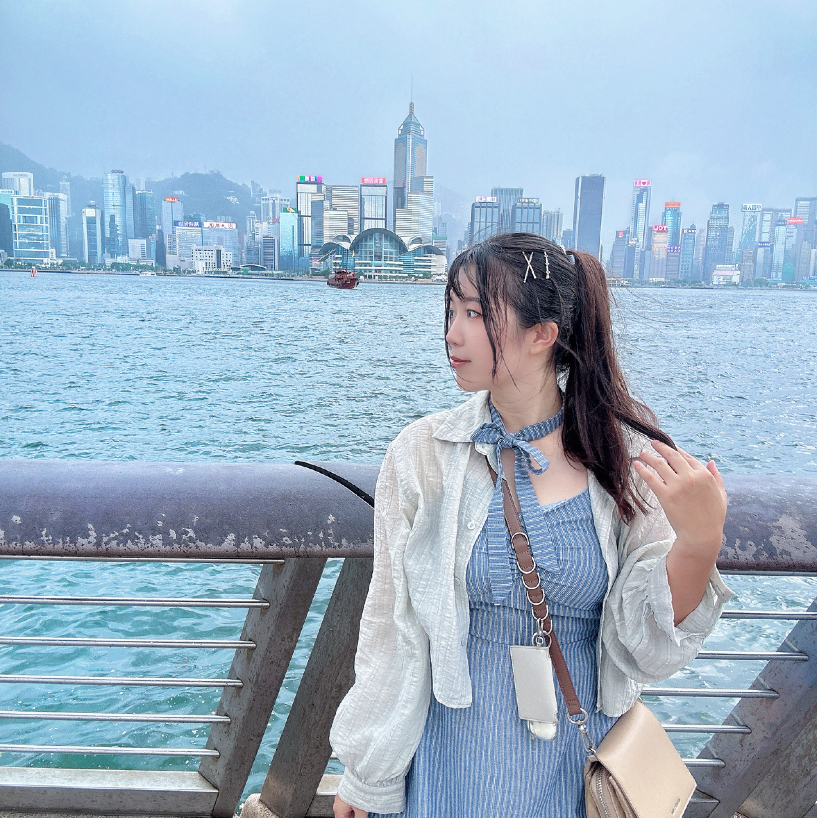 Yisi 觀看苡晞Yisi🌻個人資料介紹與最新訊息 - 17LIVE - Live Streaming