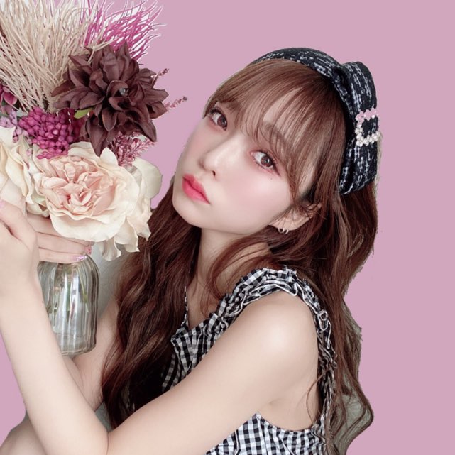 Watch あーやんかうかう🐰阿嫣🎀's profile and the latest news on