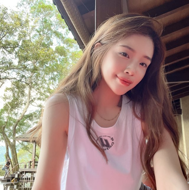 PlayLixt Live Video Streams. Periscope, YouNow, Vichatter,